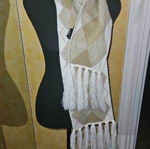 New York Company Scarf